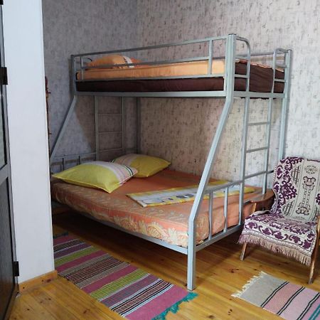 Arman Hotel Saryaghash Buitenkant foto